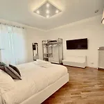 Deluxe Suite, Top Floor Stunning View!